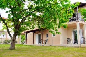 Kalouda Rooms - Паралія-Скотінас