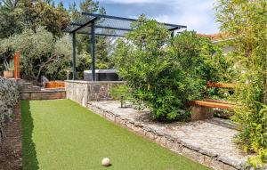 2 Bedroom Amazing Home In Vela Luka