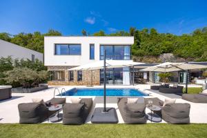 Villa Tramontana - Sophisticated Luxury in Opatija