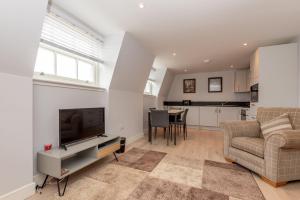 Century Court, North Street No 9