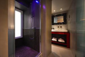 Small Double Room Smart