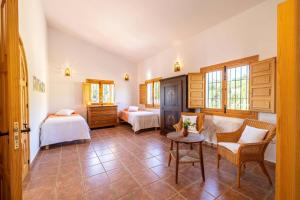 Casa Siri by Rosas Cantares