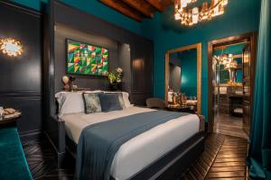 Superior Double or Twin Room room in Torre Argentina Relais - Residenze di Charme