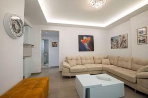 Luxury Sea View Apartments