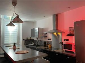 Appartements Appart Idealement situe et proche du theatre antique : photos des chambres