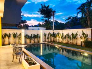 6 Bedroom Pool Villa near CIty and Airport