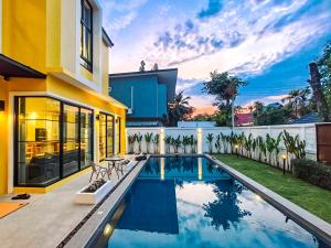 6 Bedroom Pool Villa near CIty and Airport