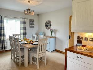 North Cottage 1
