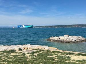 At Alex apartment with seaview