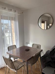 Appartements Les Pins Penches : photos des chambres