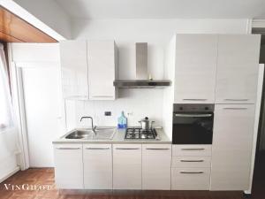 Vingilot Apartment in Ostia center
