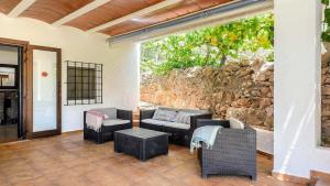 Villa Can Lluis Benirras