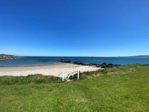 The Beach House, Sea View