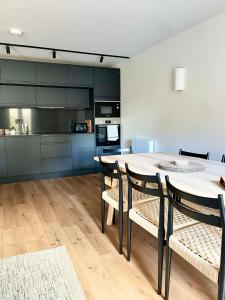 Midland Suites- Apartment 1