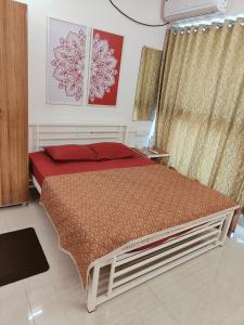 Hillside Lakeview Studio near Baner