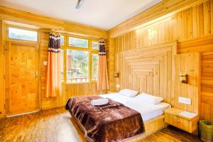 Jungle by sturmfrei Kasol