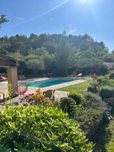 B&B / Chambres d'hotes Au Clair Ventoux B & B - SPA : photos des chambres