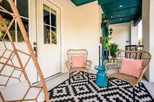 Private Suite in Historic Austin B&B 201 - Sleeps 2