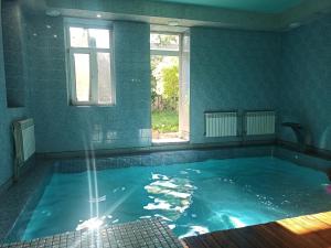 Номер у моря, бассейн, сад, мангал