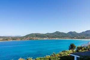 GuestHost - Dreamy Sea View with Pool