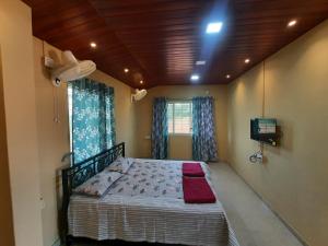 Tejas HomeStay Dapoli