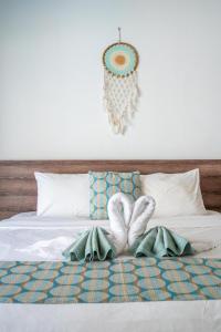 Villa Azure 2 - Master Suite in shared Pool Villa