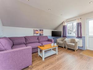 Golden Coast Leisure Park - Ocean Breeze Villa G