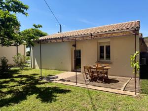 Maisons de vacances Maisonnette avec petite foret : photos des chambres