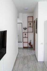 Skyline Apart 1 Militari Residence