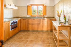 Casa de las Cañas by Rosas Cantares