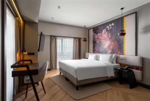 Junior Suite with Lounge Access room in Radisson Blu Hotel Bucharest