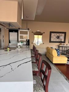 Luxurious Mountain Ranch Retreat