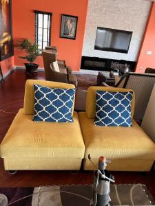 Luxurious Mountain Ranch Retreat