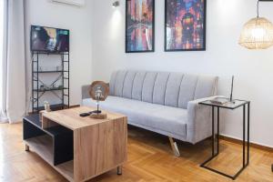 Trendy 2 Bd Apt in Likavitos with Spectacular View