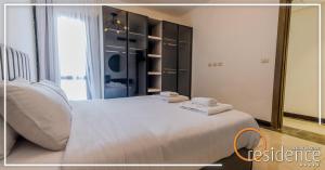 New cairo luxurious apartments , porto new cairo