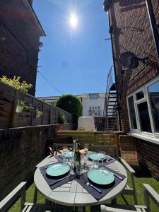 2 Bedroom Apartment Ground Floor Eastbourne Town Centre