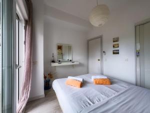 Skol 323 Delightful apartment with double terrace, sea and park view