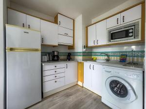 Skol 323 Delightful apartment with double terrace, sea and park view