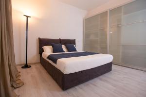 Elegant Little Apartment - City Center - M4 Station