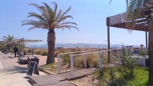 Charming Villa 200m from the sea img16