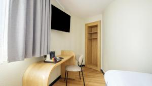 Hotels Campanile PRIME - Nice Airport : photos des chambres