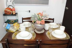 EC Tamayo House Rental