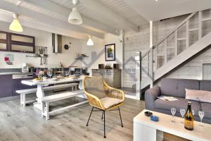 Maisons de vacances LocaLise - M5 - Maison de vacances sur le port de Lechiagat - terrasse entierement close - Wifi inclus - Draps inclus - Animaux bienvenus : photos des chambres