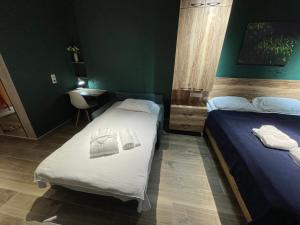 Batumi Apartment Chrysanthemum