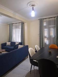Angies staycation 1br apt Milimani- Fast internet, secure parking, Free netflix