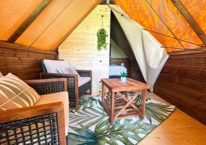 Villages vacances Les Etangs de la Bassee : photos des chambres