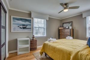 The Emmy Lou by Stay Local Nashville