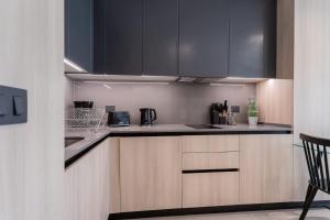 Spacious Retreat 1BE 1BA Prime Location