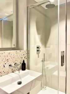 Midland Suites- Apartment 5