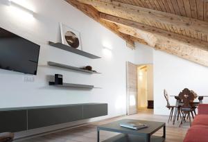 CanguroProperties - Al Mas 1